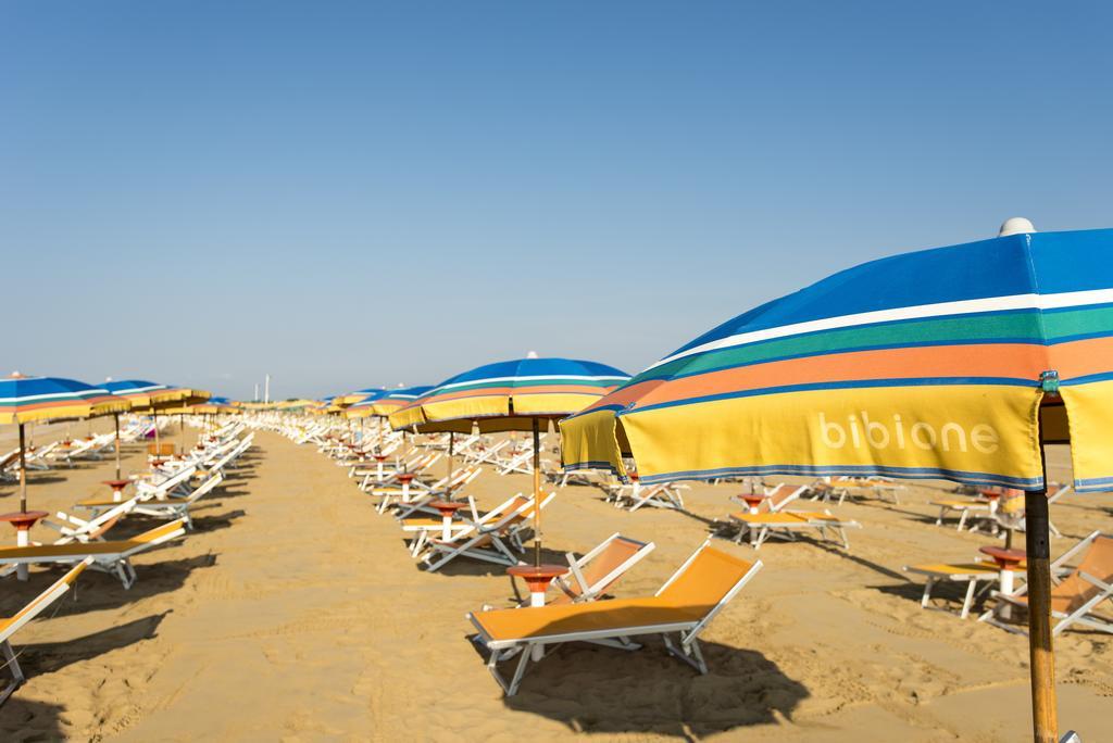 Appartamenti Villaggio San Siro Bibione Bagian luar foto